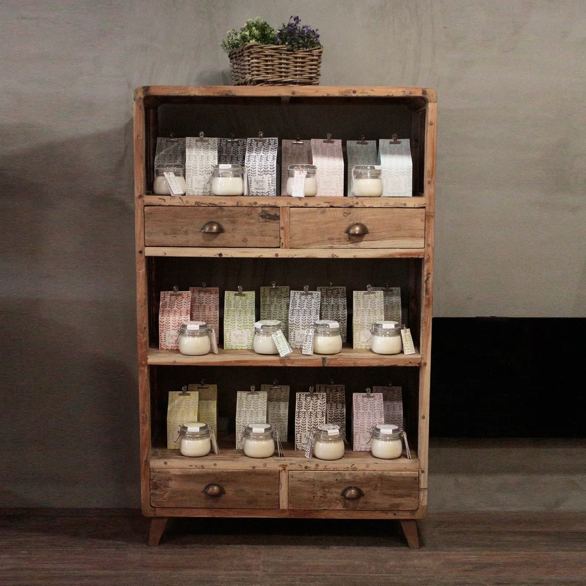 Shelf Display - Recycled Wood - Underground Allure