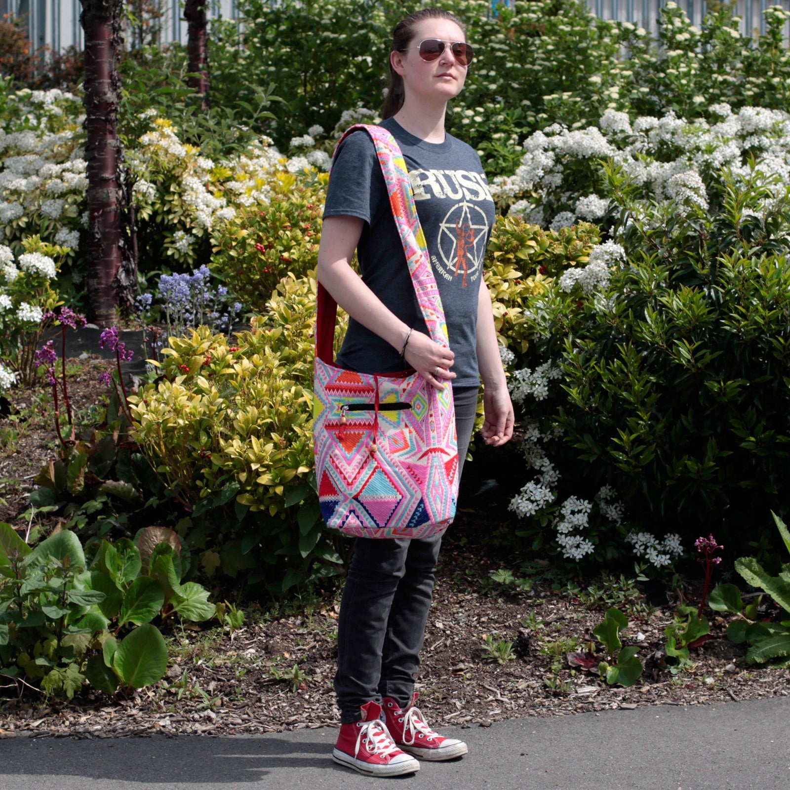 women with her Kathmandu Big Bag - Midday over her shoulder