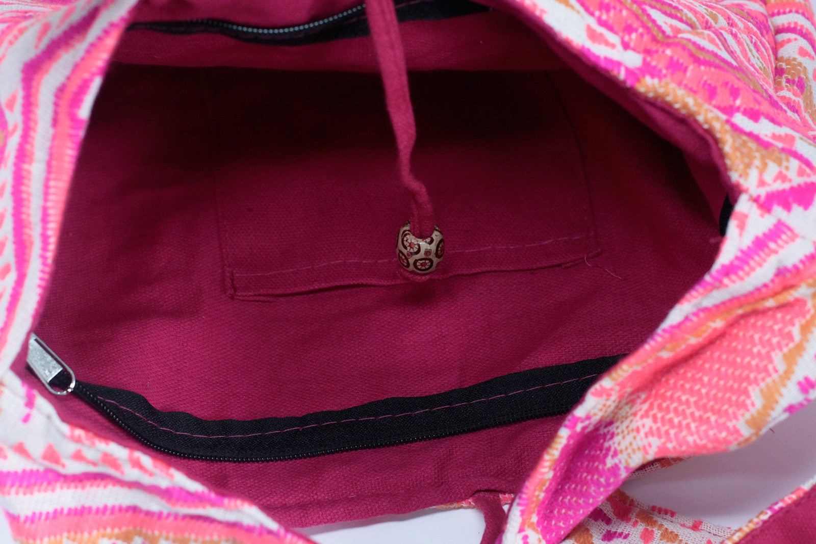 close up shot of the inside of Kathmandu Big Bag - Sunset